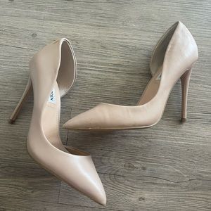 STEVE MADDEN - Nude Leather pointy pumps